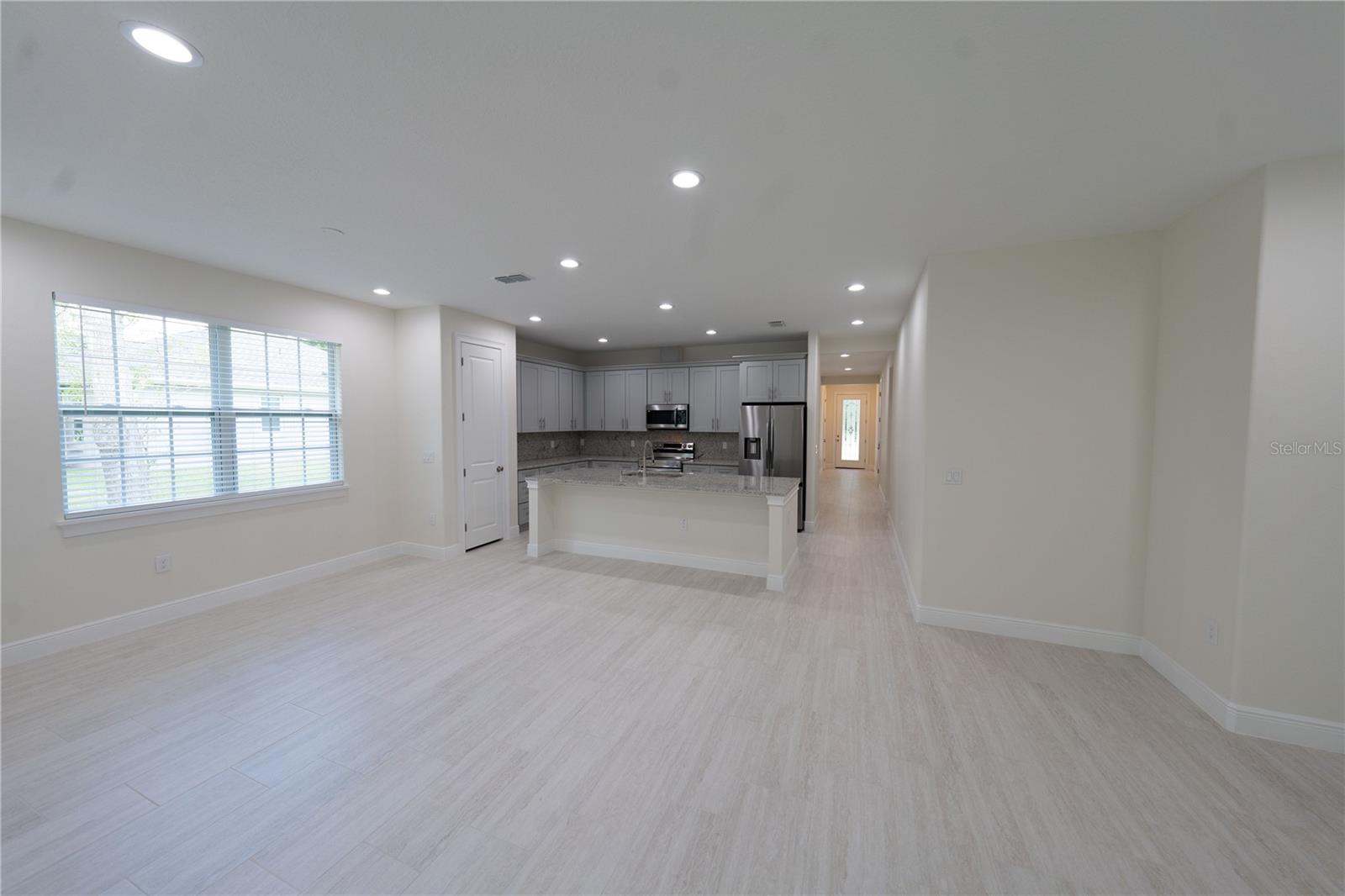 Image 13 of 47 For 15303 94th Terrace