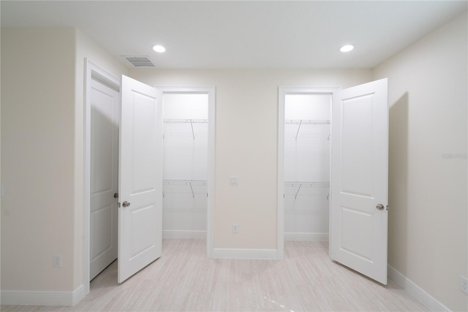 Image 34 of 47 For 15303 94th Terrace