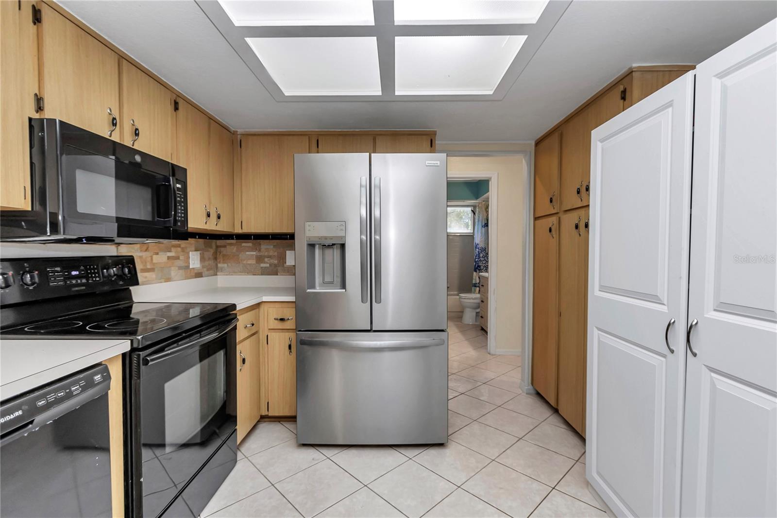 Image 11 of 42 For 10897 80th Court