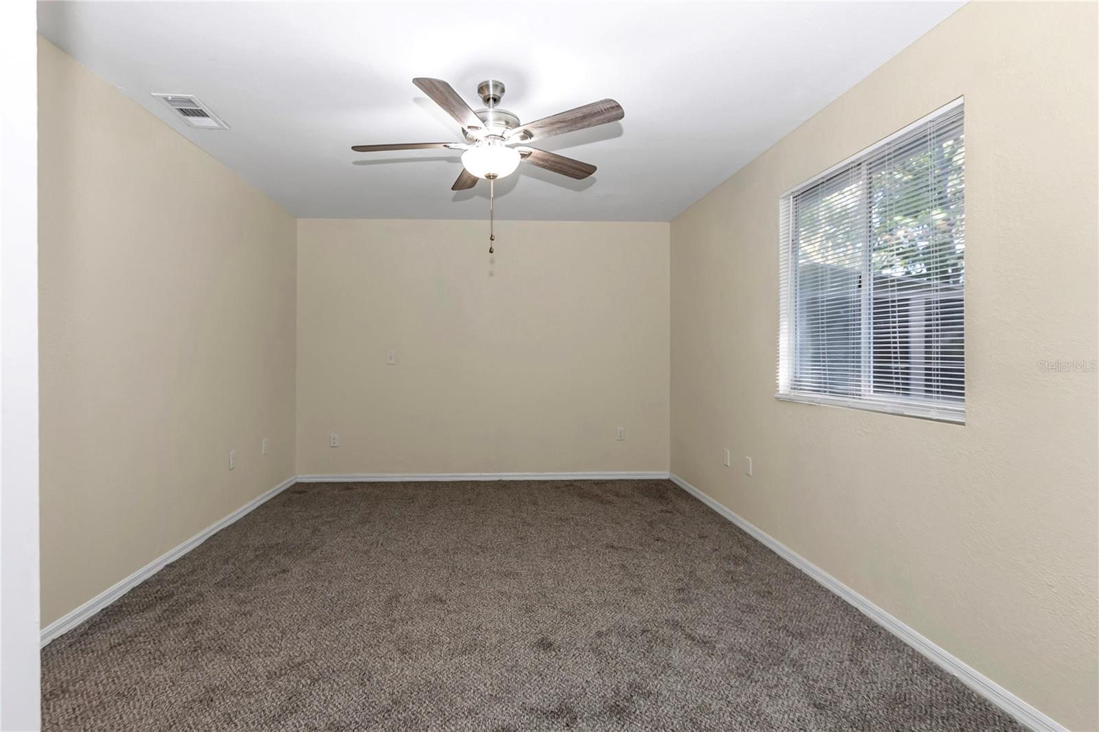 Image 17 of 42 For 10897 80th Court