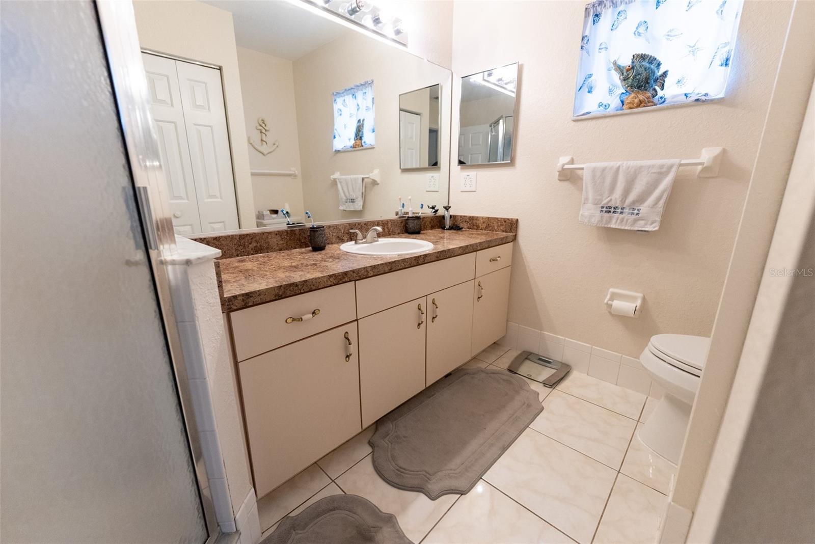 Image 6 of 16 For 9074 135th Loop