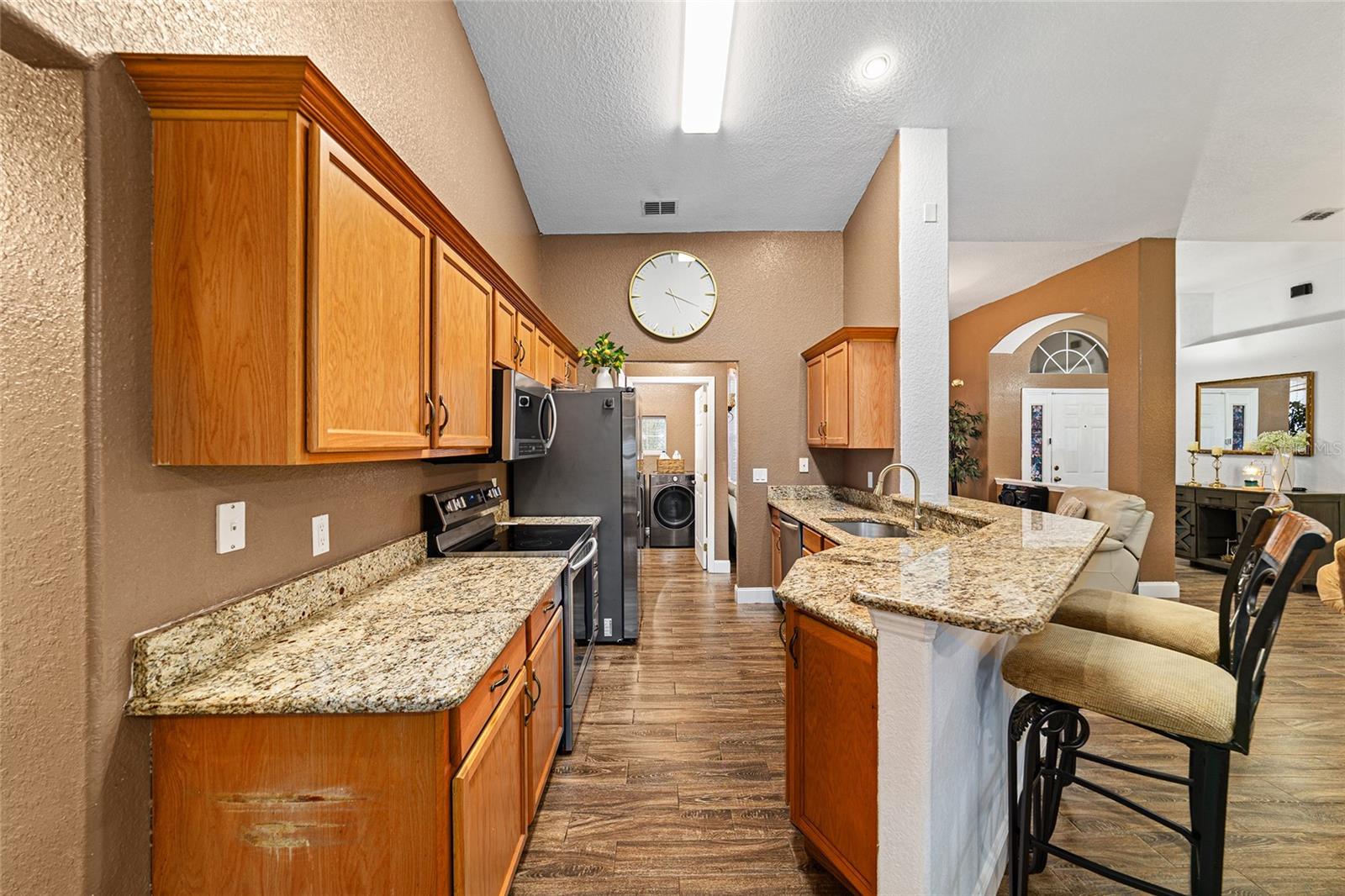 Image 5 of 22 For 4505 57th Lane