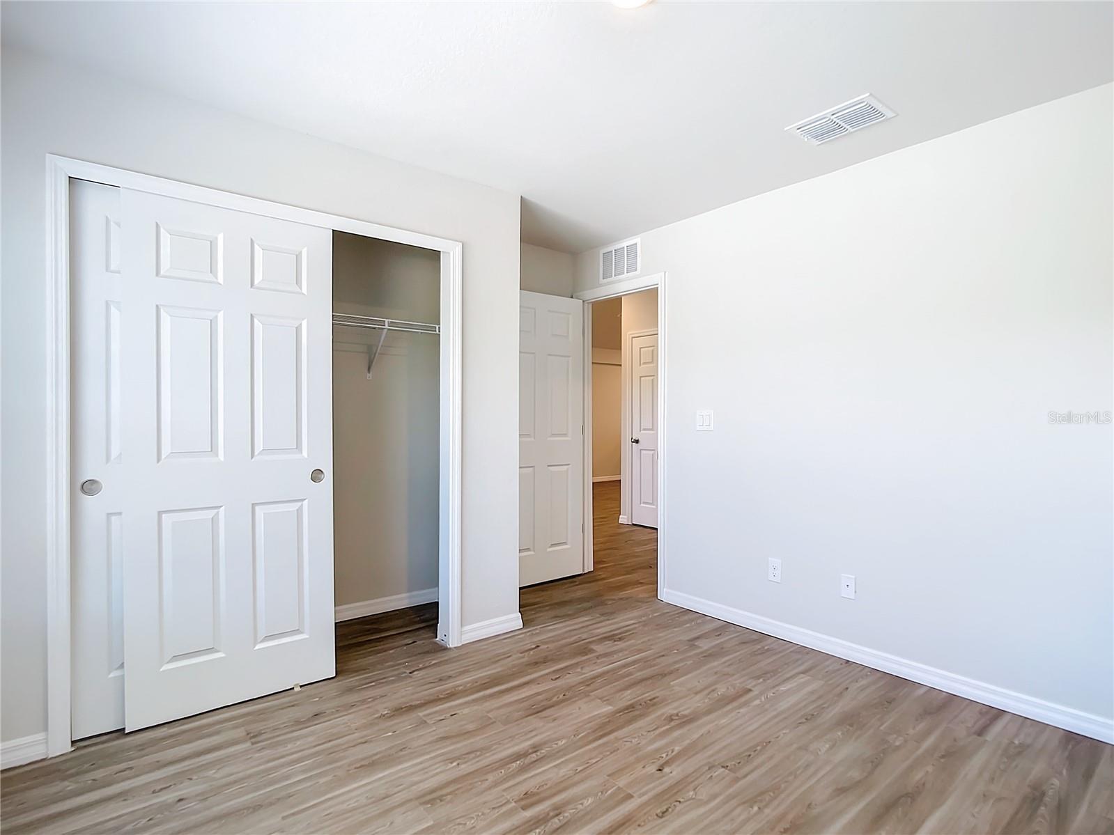 Image 16 of 23 For 11399 Poplin Avenue