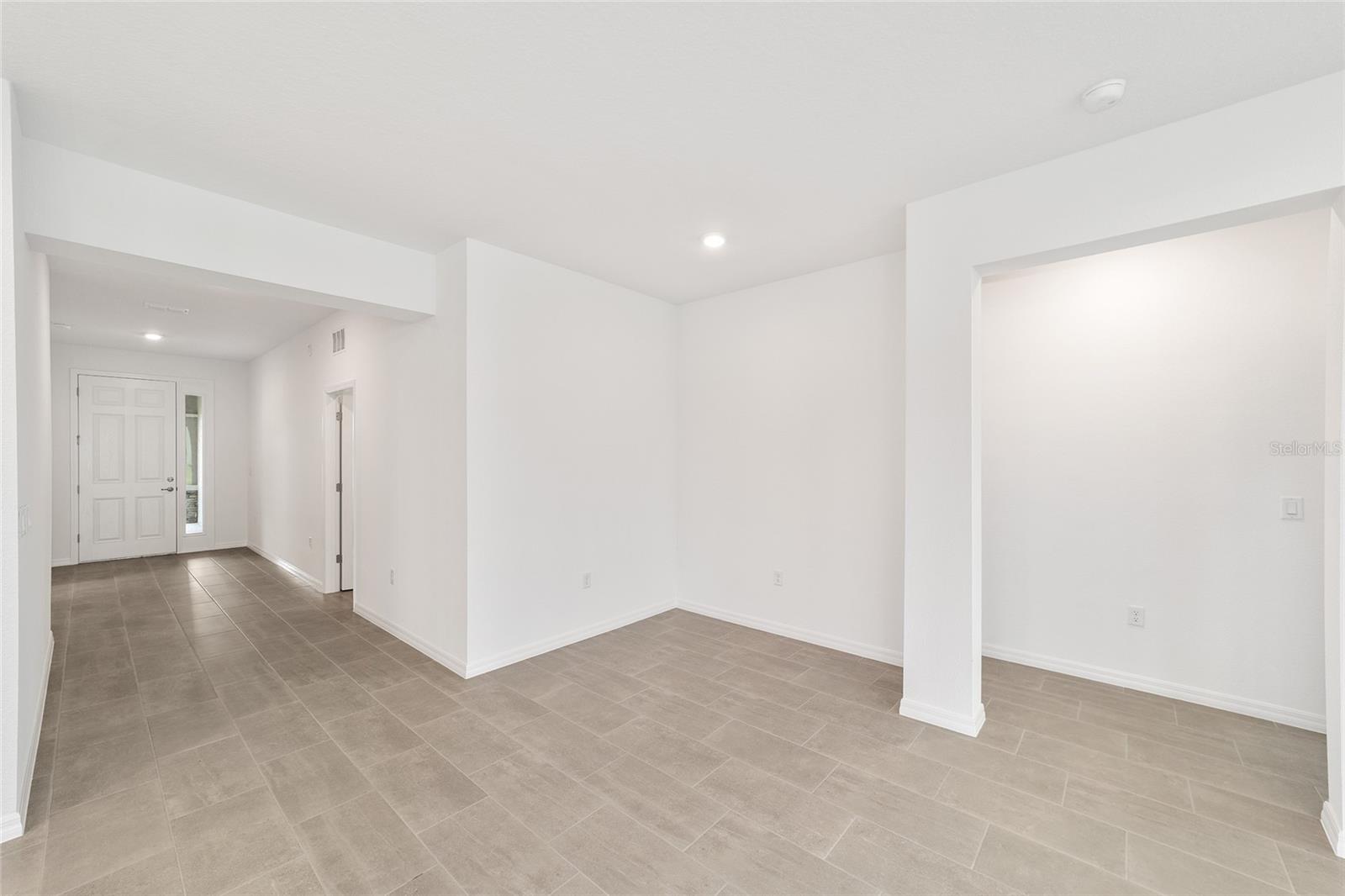 Image 16 of 42 For 10441 106th Court