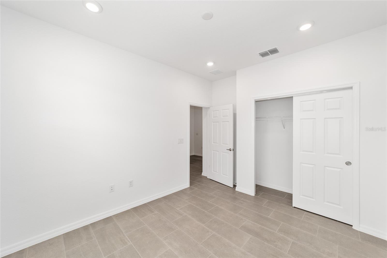 Image 34 of 42 For 10441 106th Court