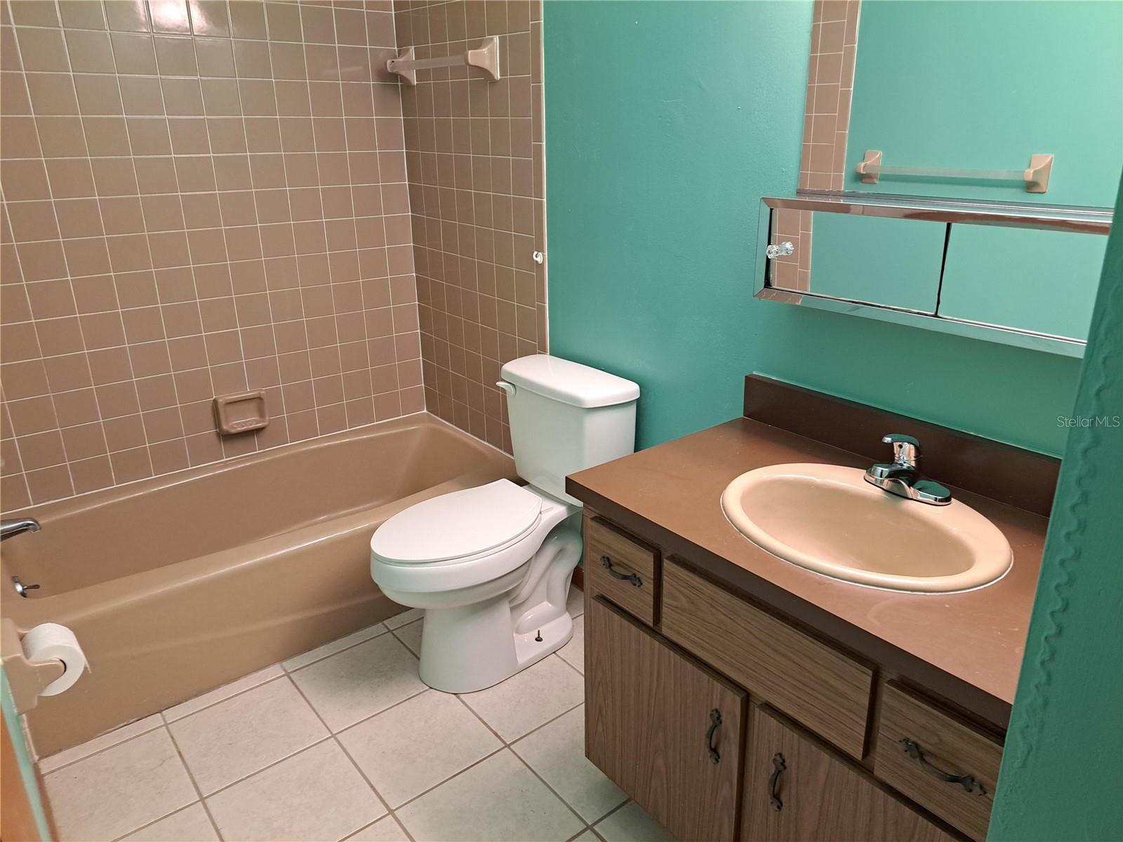 Image 11 of 12 For 2152 45th Avenue