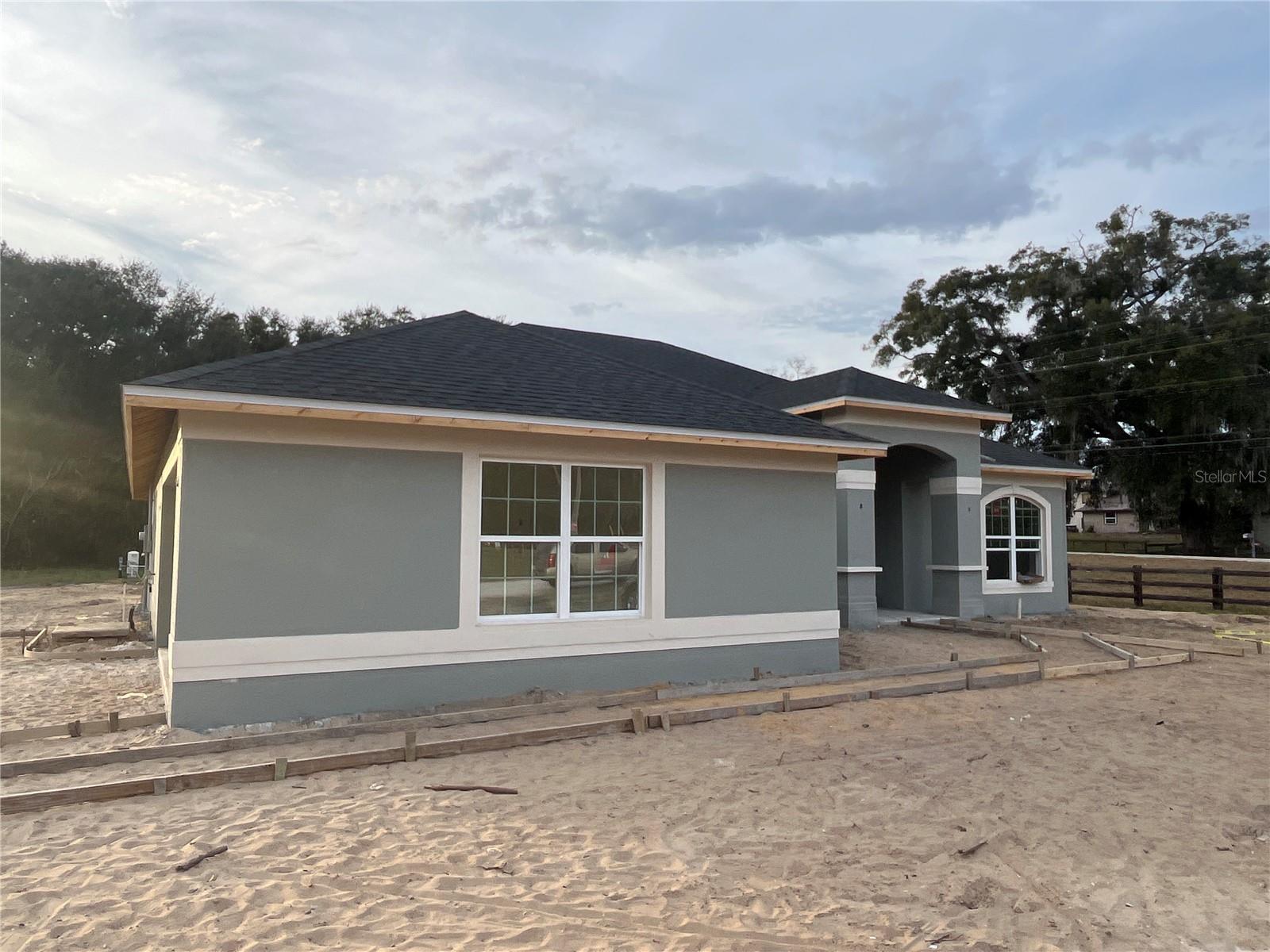 Image 23 of 26 For 16662 23rd Avenue