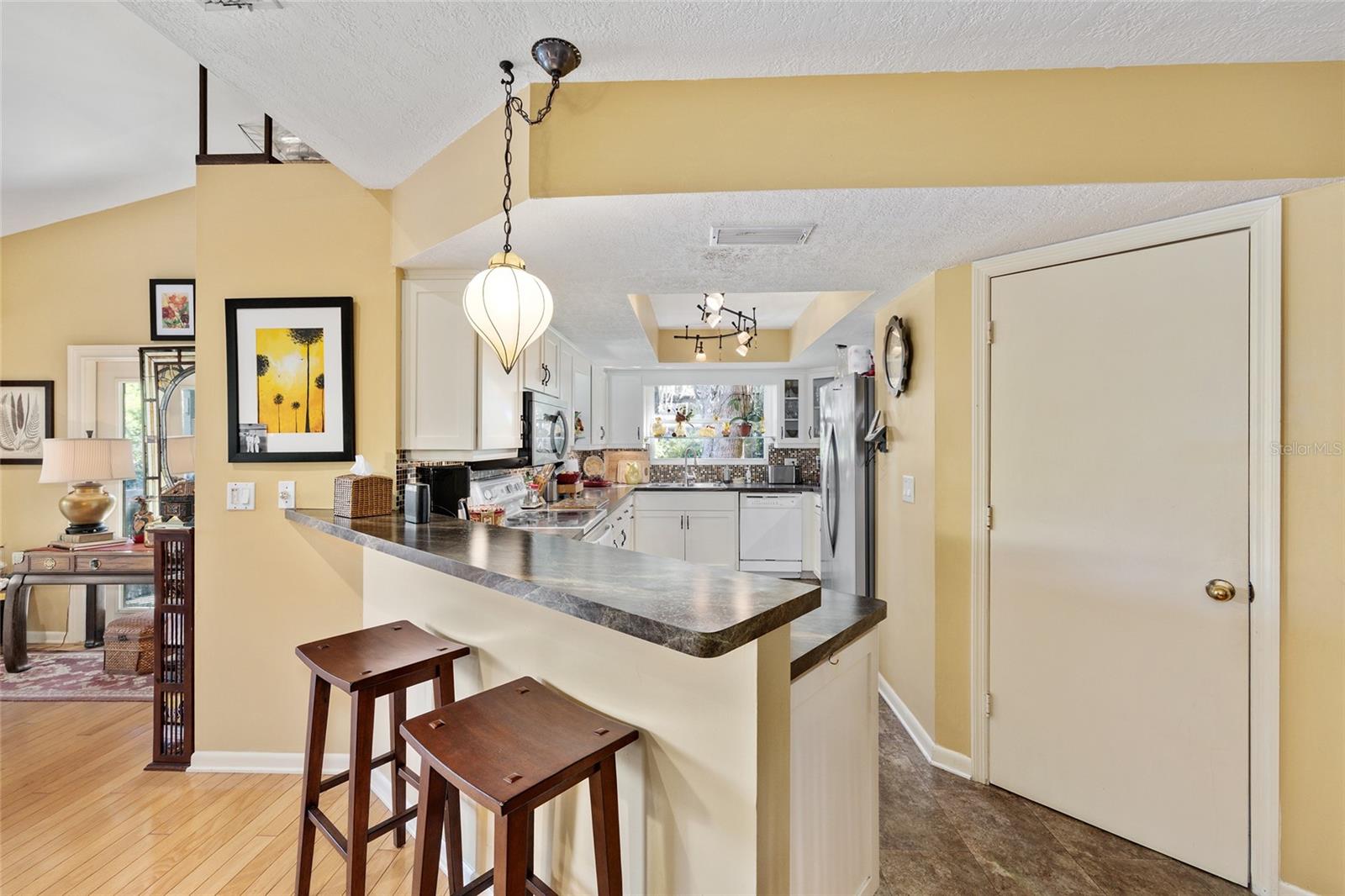 Image 26 of 56 For 11511 Camp Drive