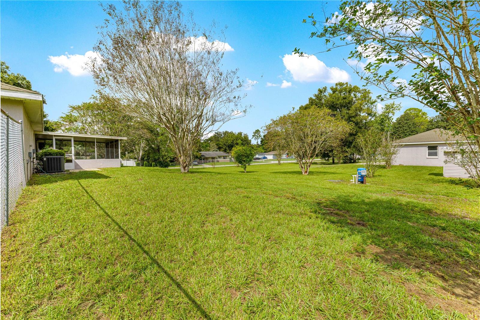 Image 28 of 49 For 3805 139th Street