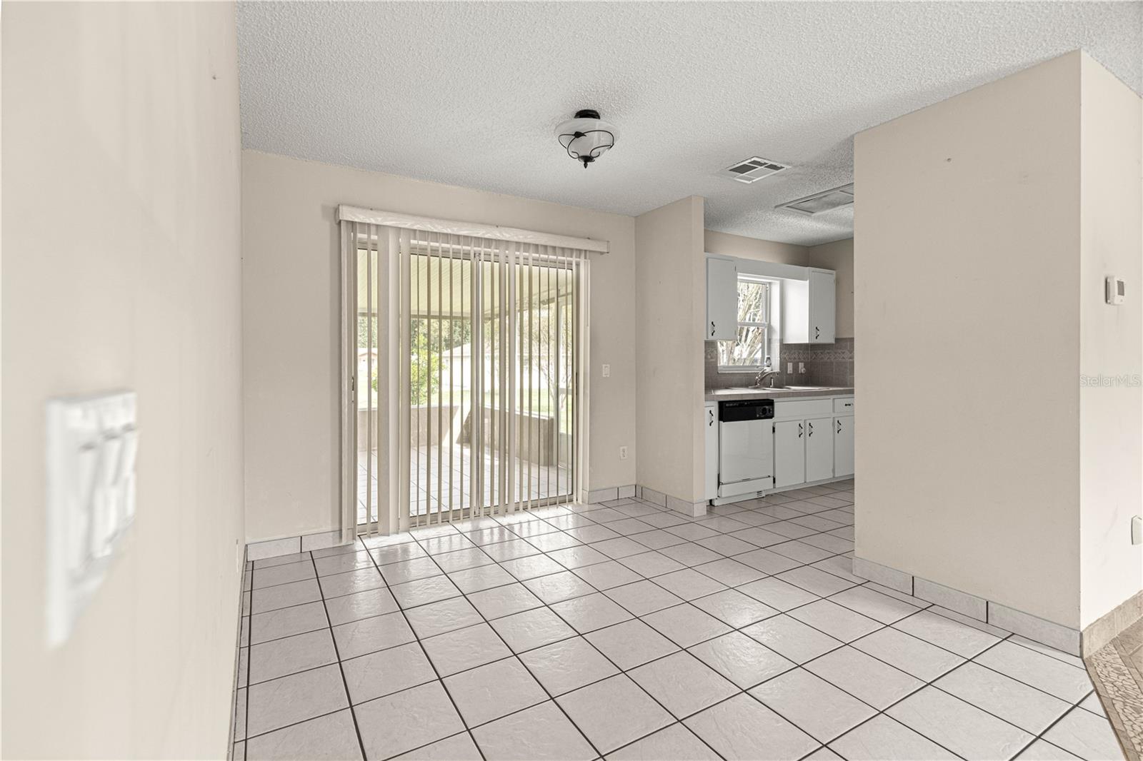 Image 7 of 49 For 3805 139th Street