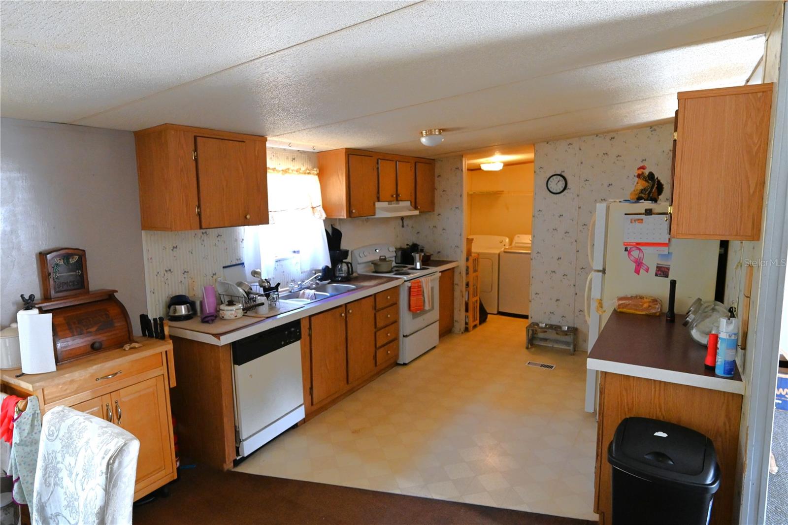 Image 12 of 23 For 17525 27th Street