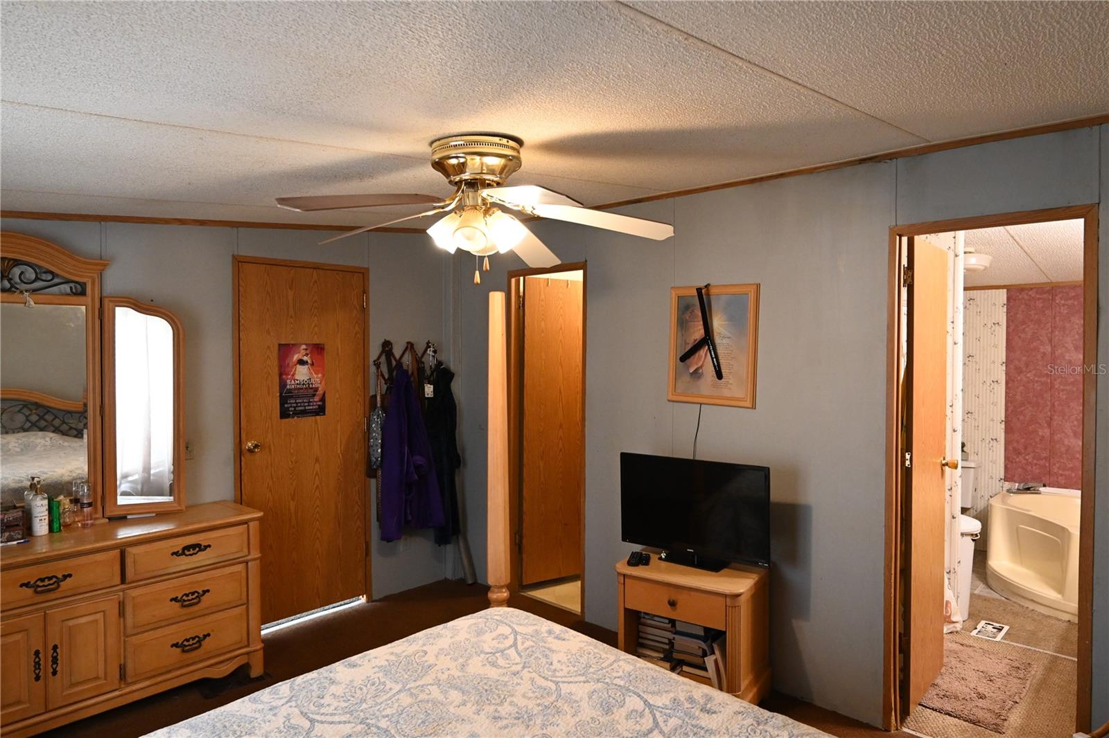 Image 22 of 23 For 17525 27th Street