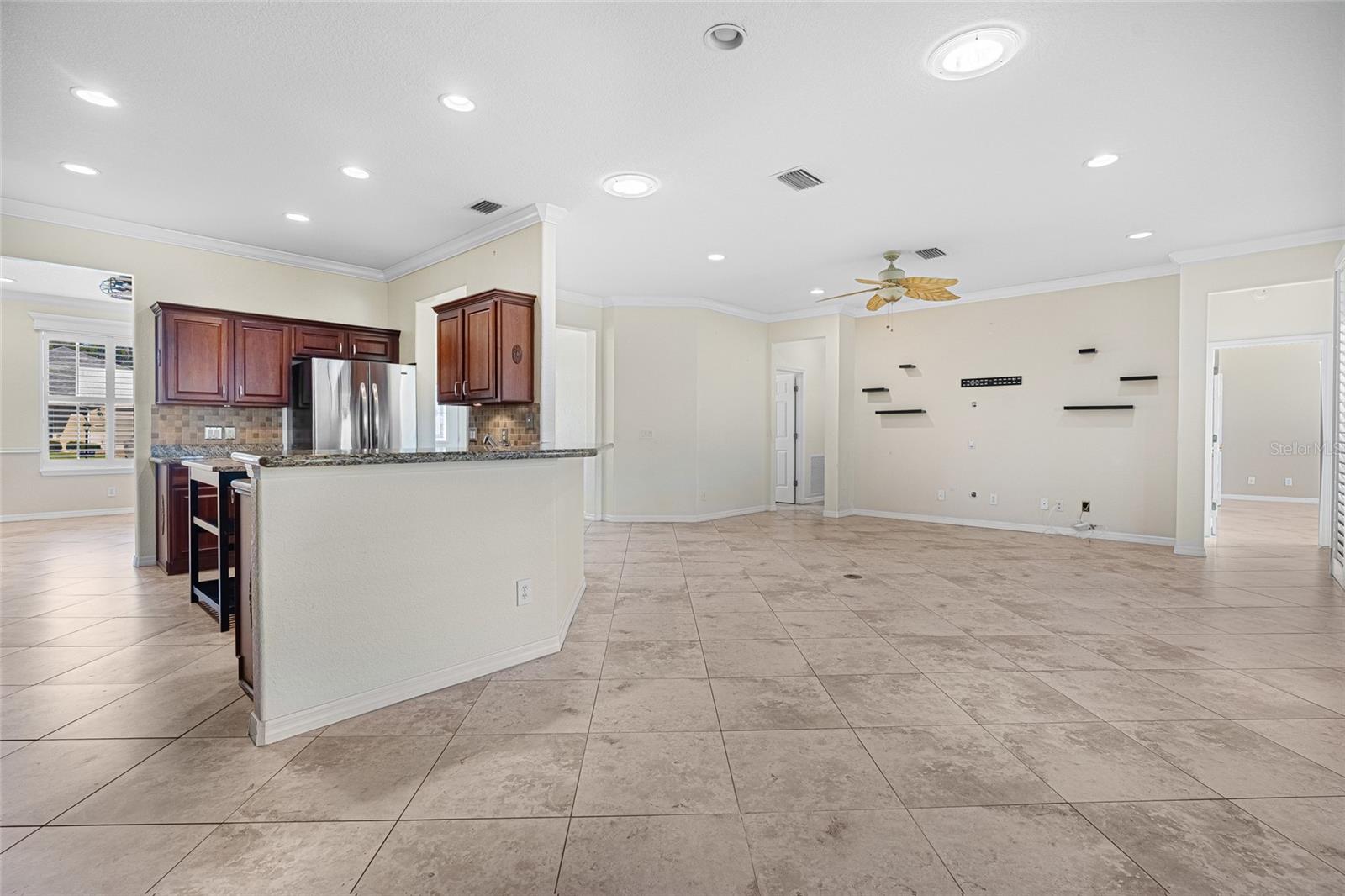 Image 15 of 46 For 13111 86th Circle