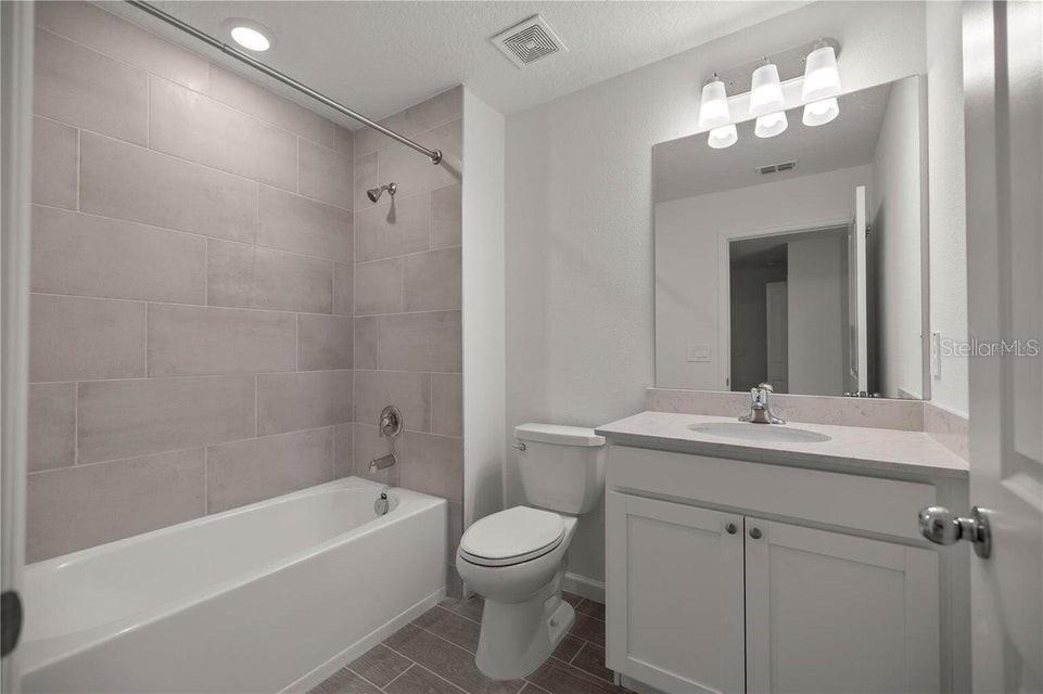 Image 28 of 37 For 3624 37th Court