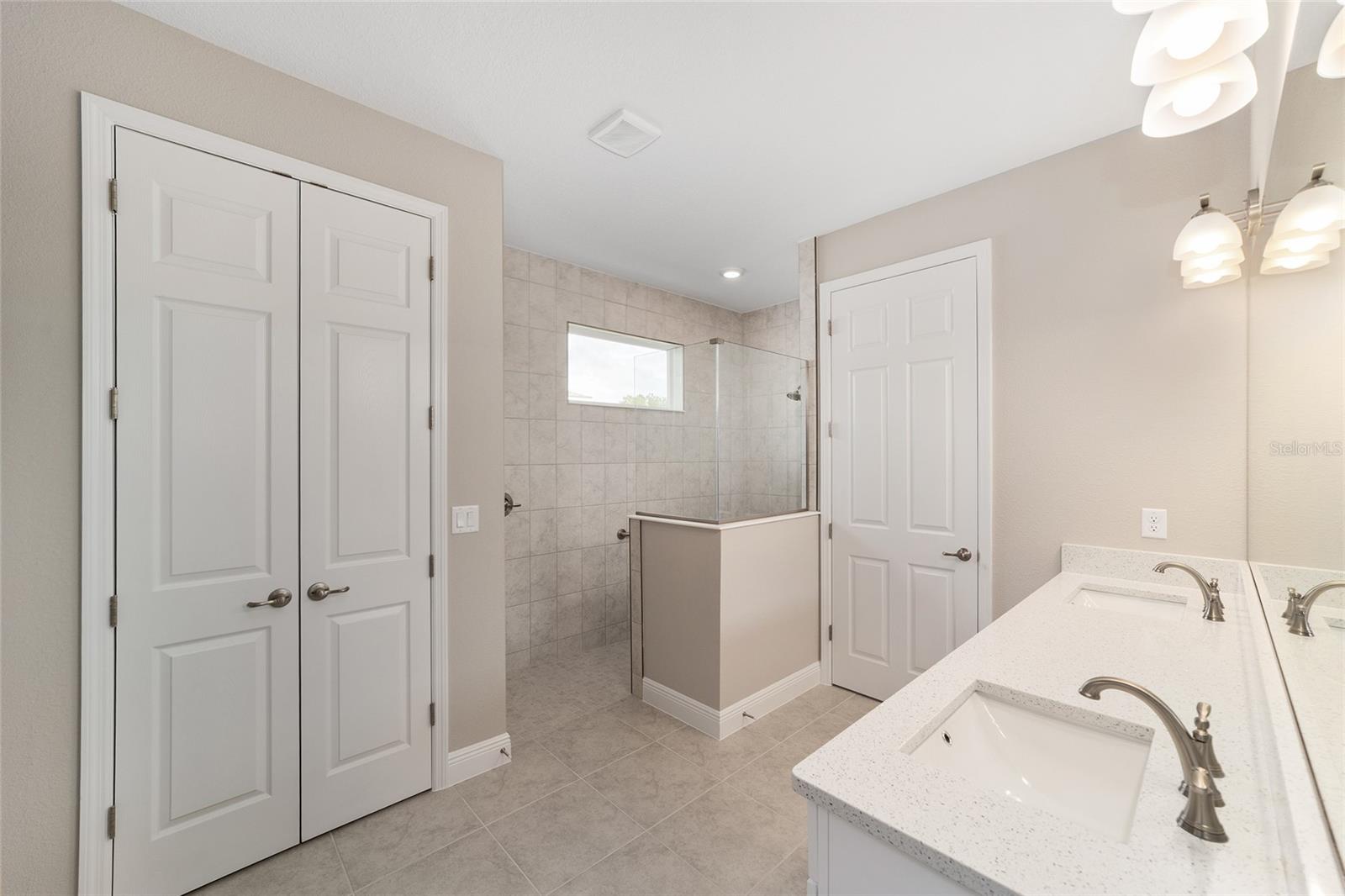 Image 27 of 44 For 10283 105th Terrace