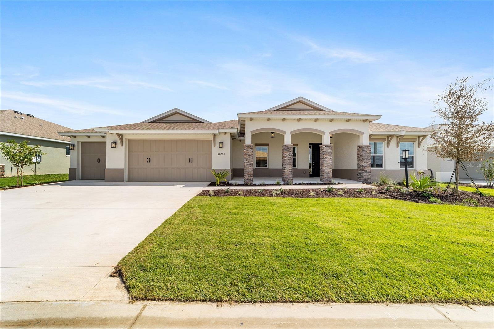 Image 3 of 44 For 10283 105th Terrace