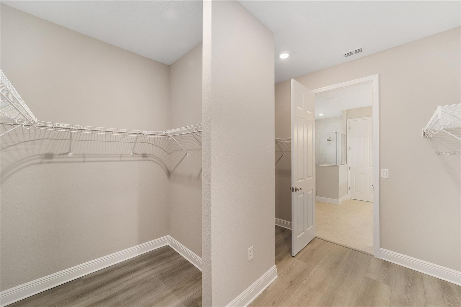 Image 31 of 44 For 10283 105th Terrace