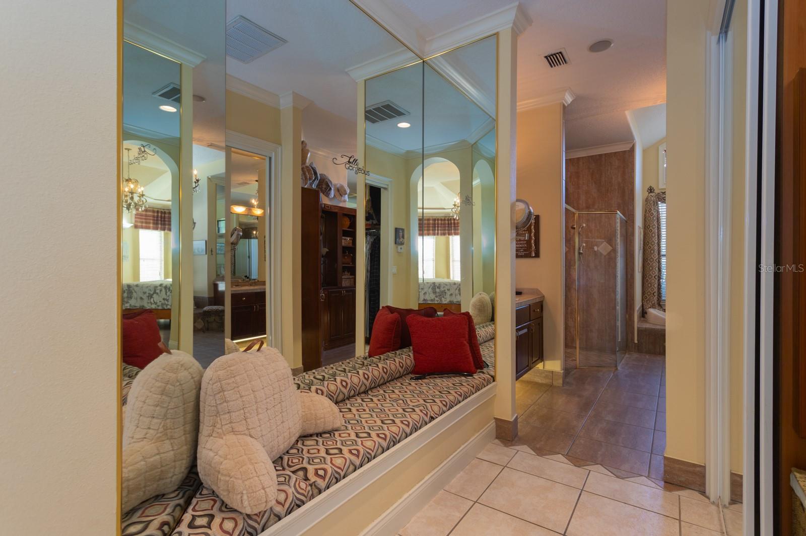 Image 25 of 66 For 1640 91st Place