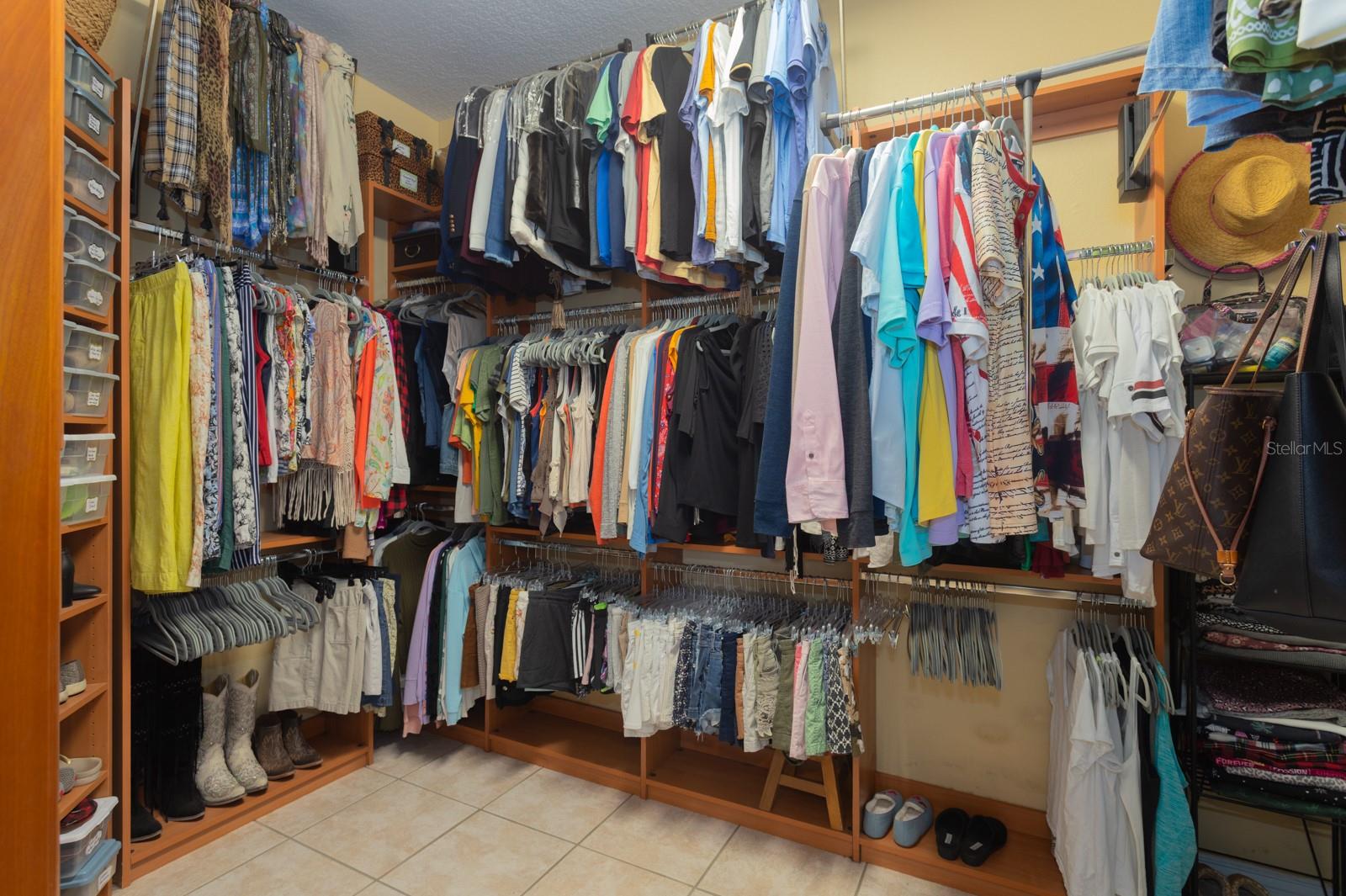 Image 27 of 66 For 1640 91st Place