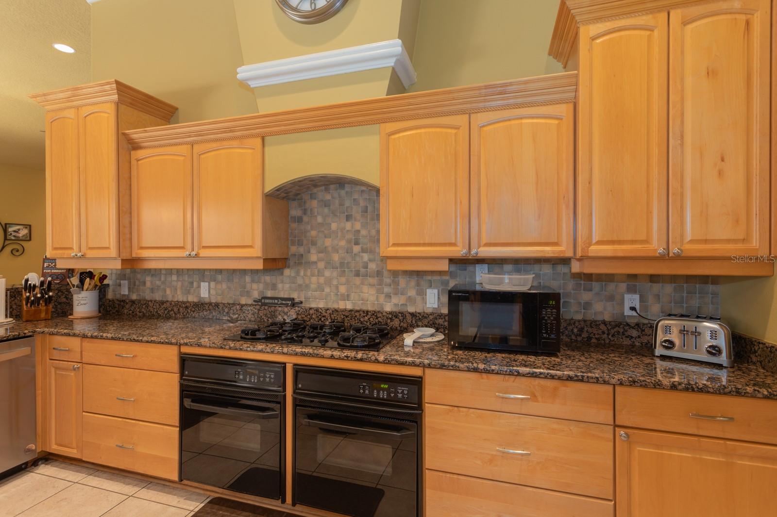 Image 30 of 66 For 1640 91st Place