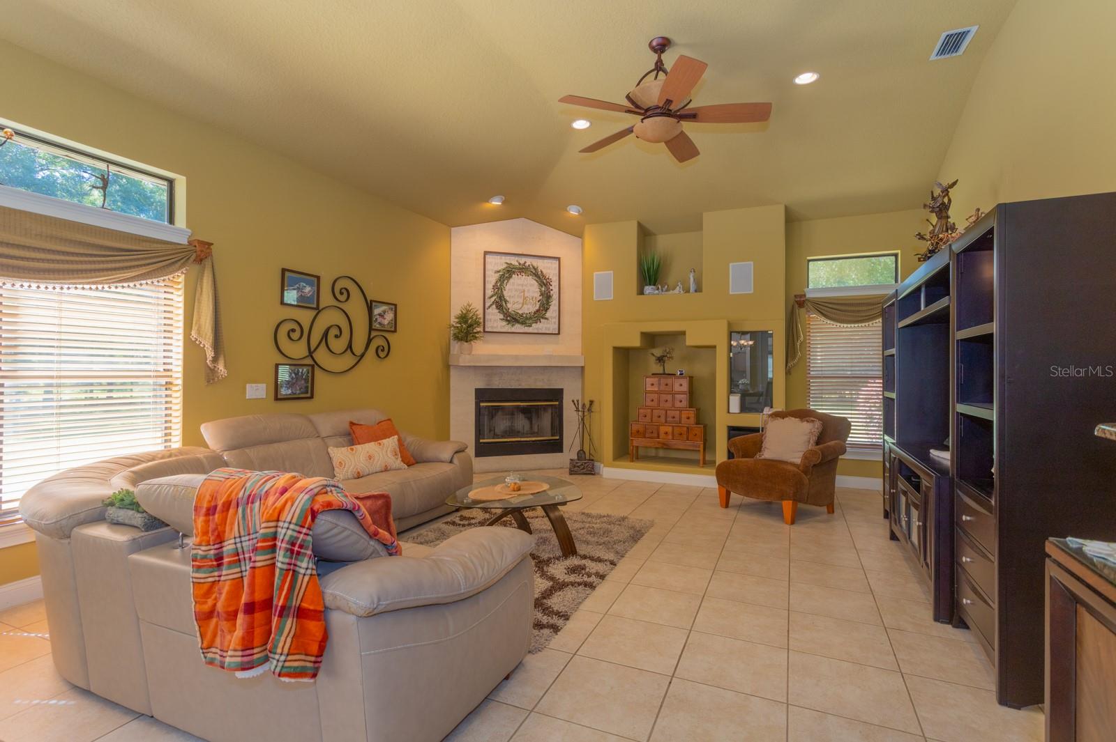 Image 32 of 66 For 1640 91st Place