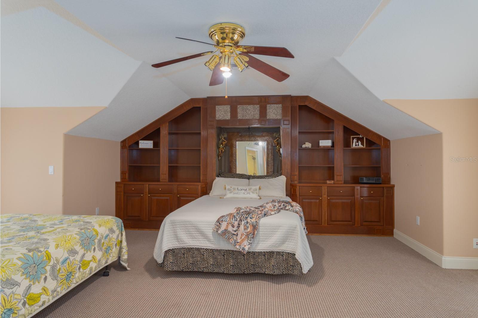 Image 40 of 66 For 1640 91st Place