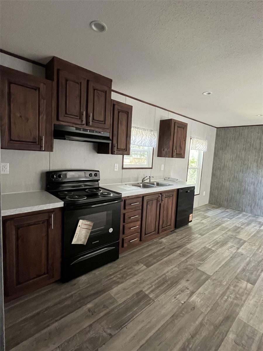 Image 5 of 38 For 11245 8th Street