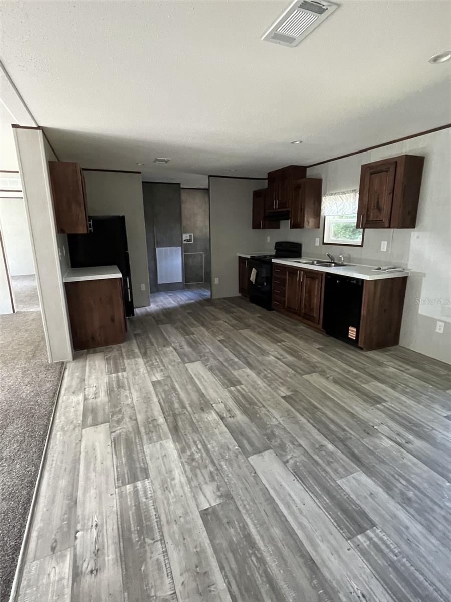 Image 6 of 38 For 11245 8th Street