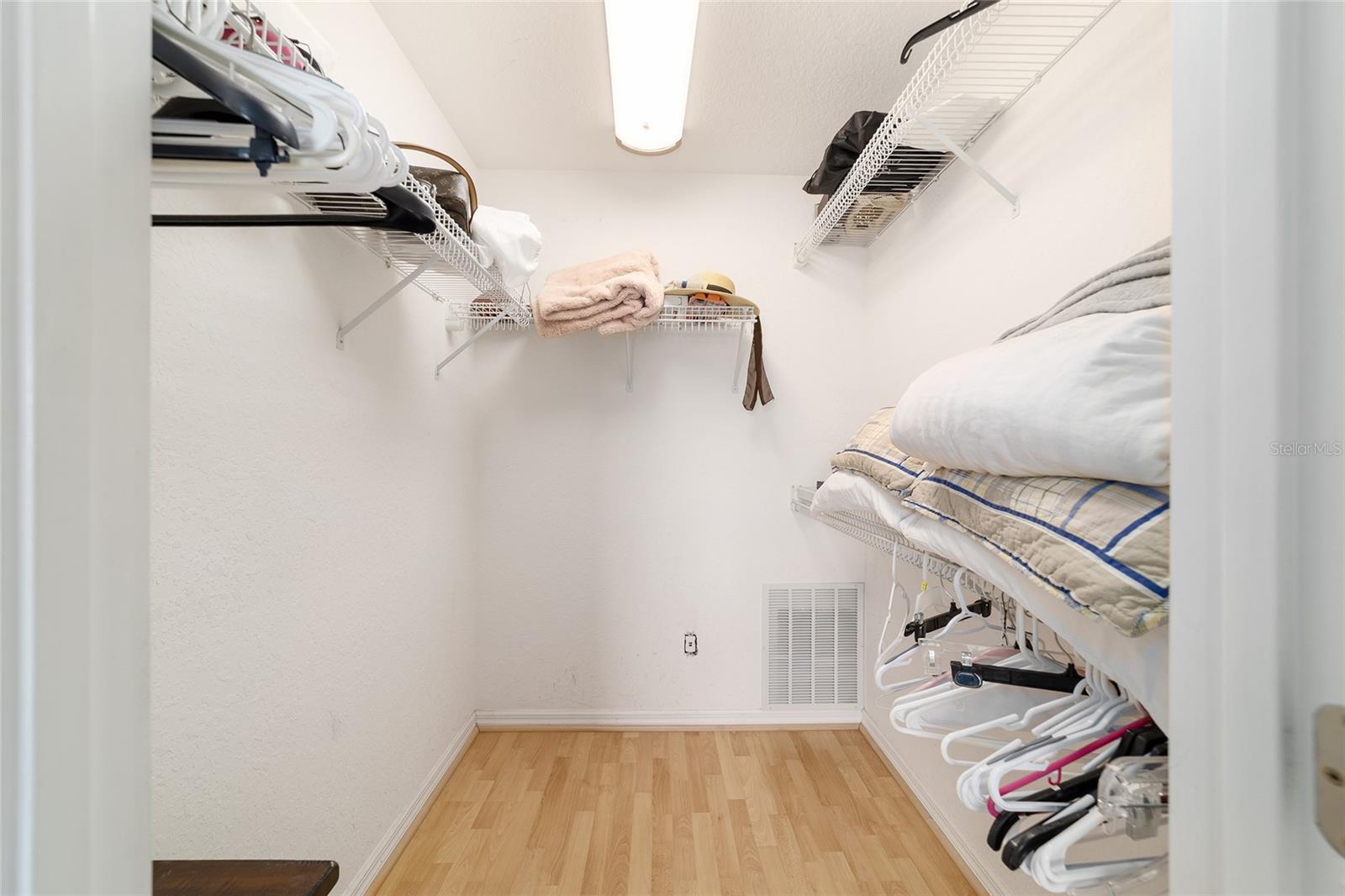 Image 22 of 47 For 393 58th Street