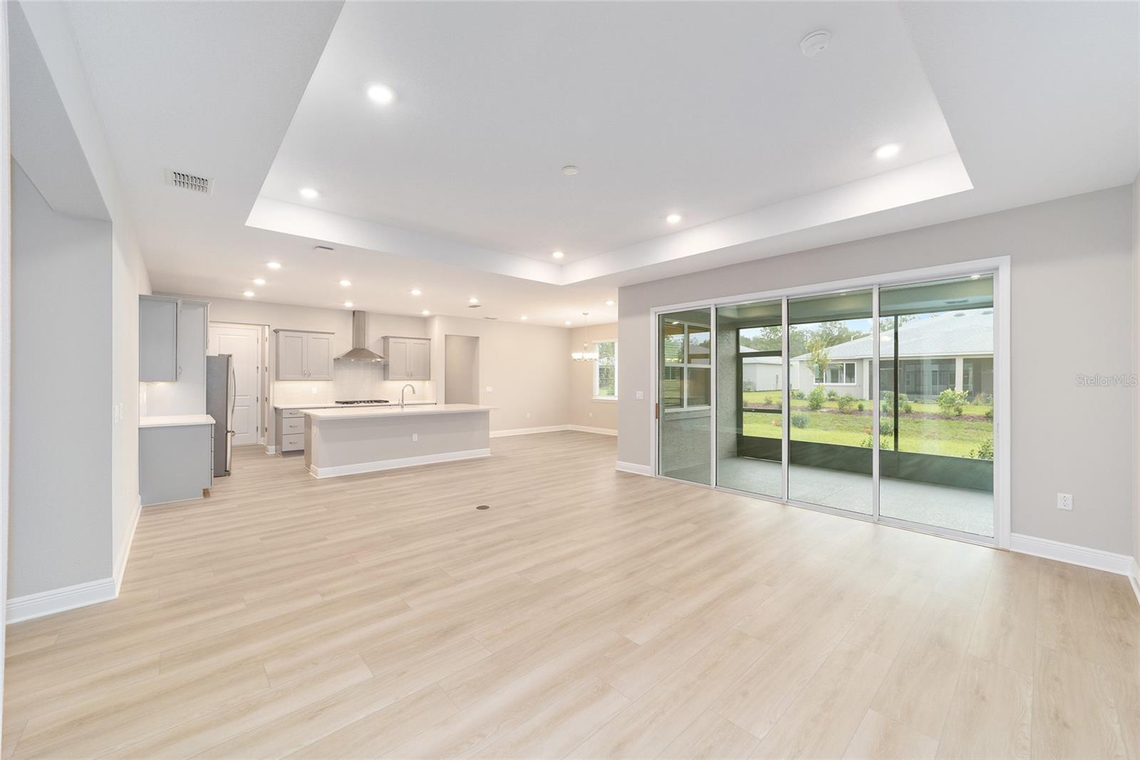 Image 12 of 44 For 10305 105th Terrace