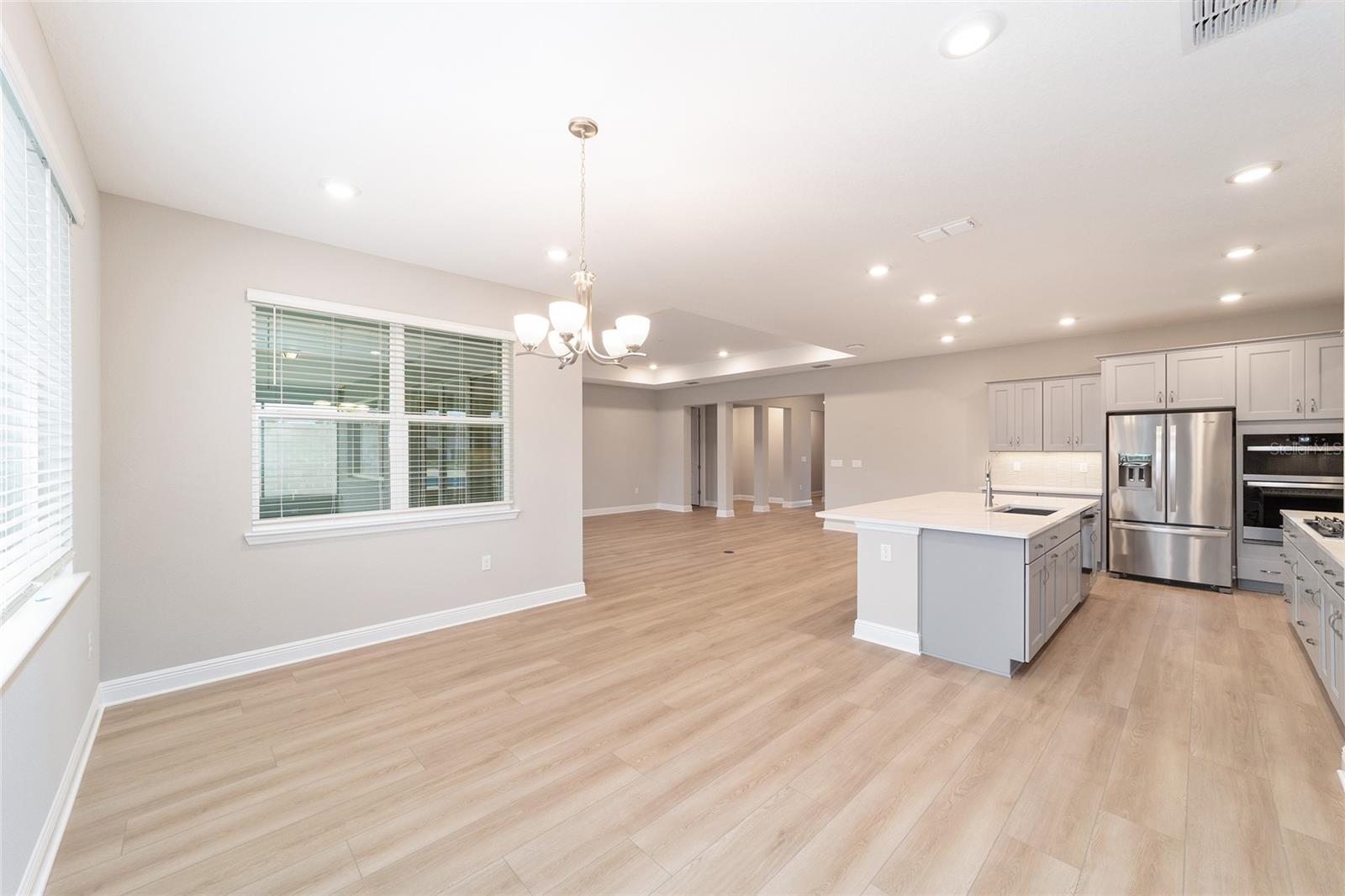 Image 17 of 44 For 10305 105th Terrace