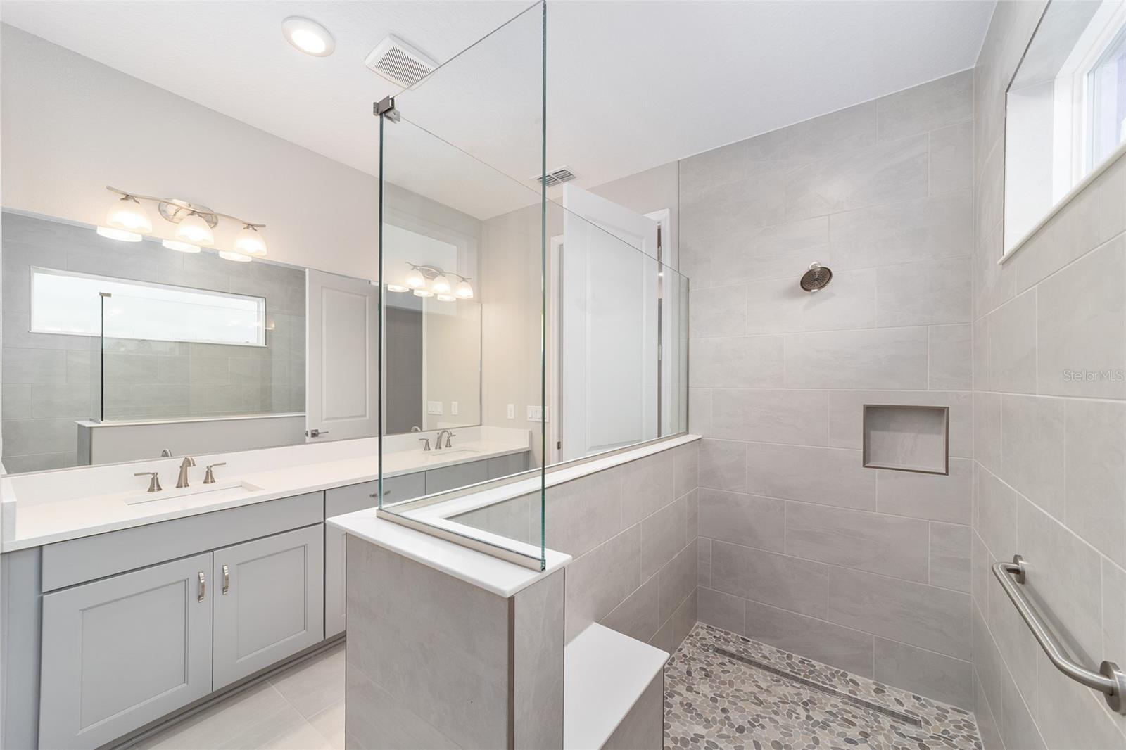 Image 27 of 44 For 10305 105th Terrace