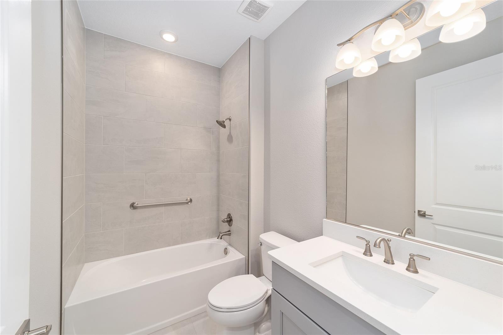 Image 34 of 44 For 10305 105th Terrace