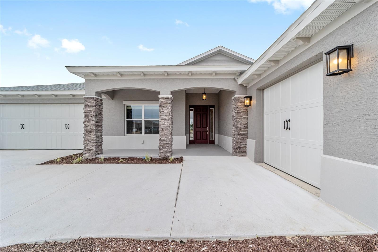 Image 7 of 44 For 10305 105th Terrace