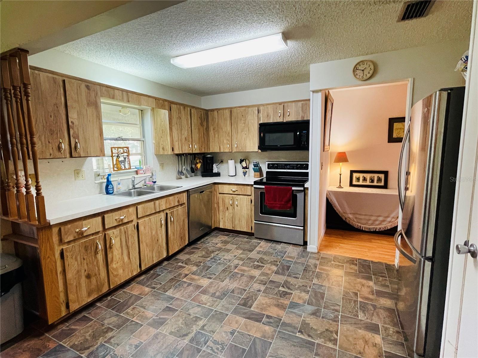 Image 9 of 23 For 8685 94th Lane H