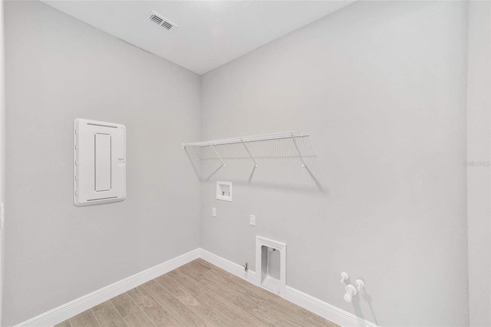 Image 39 of 47 For 10420 105th Court