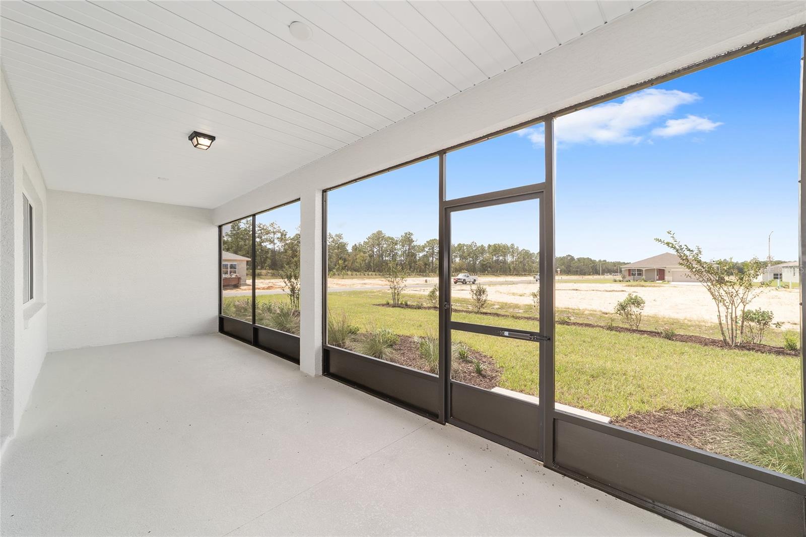 Image 42 of 47 For 10420 105th Court