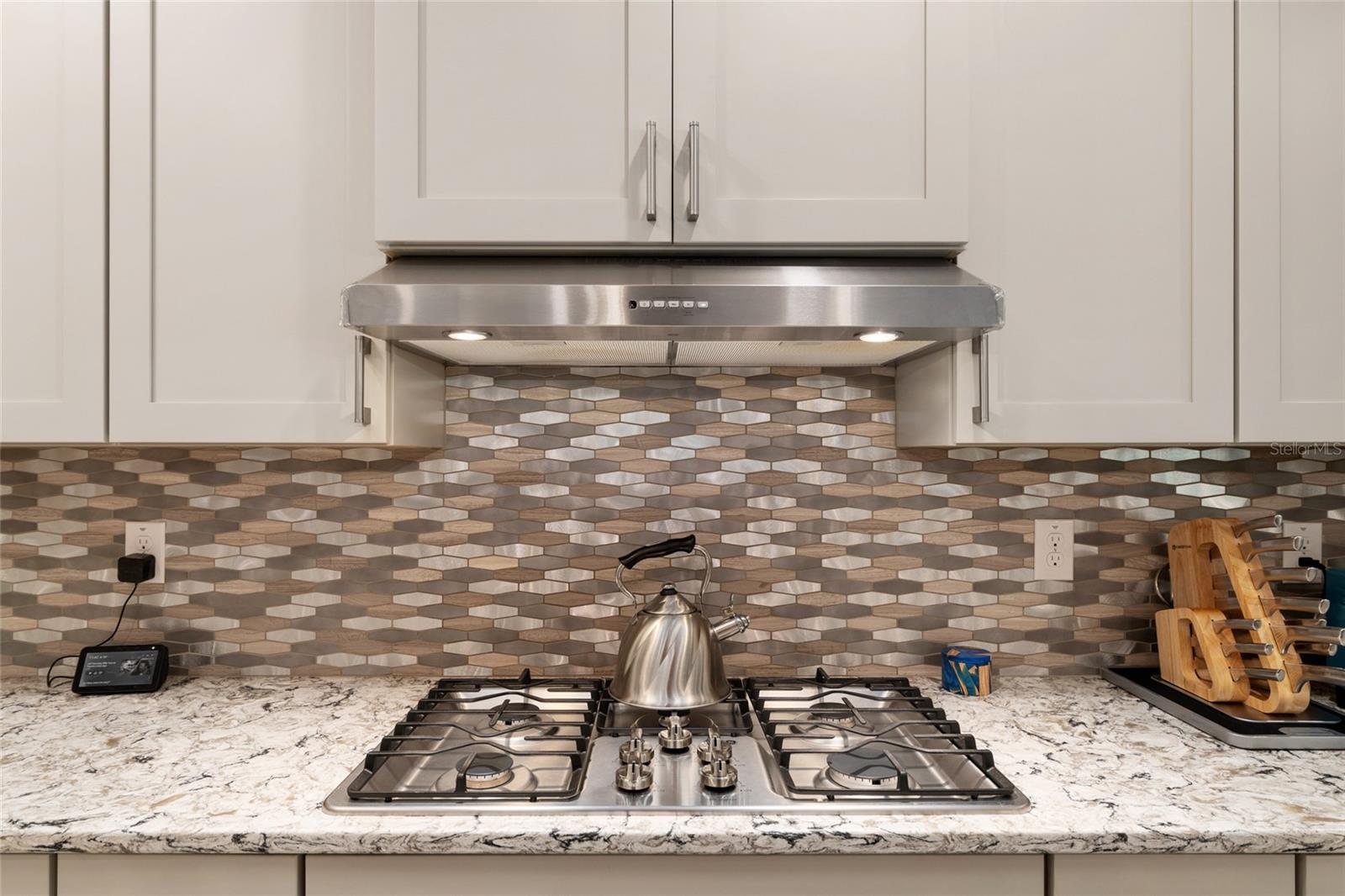 Image 16 of 56 For 8414 90th Court