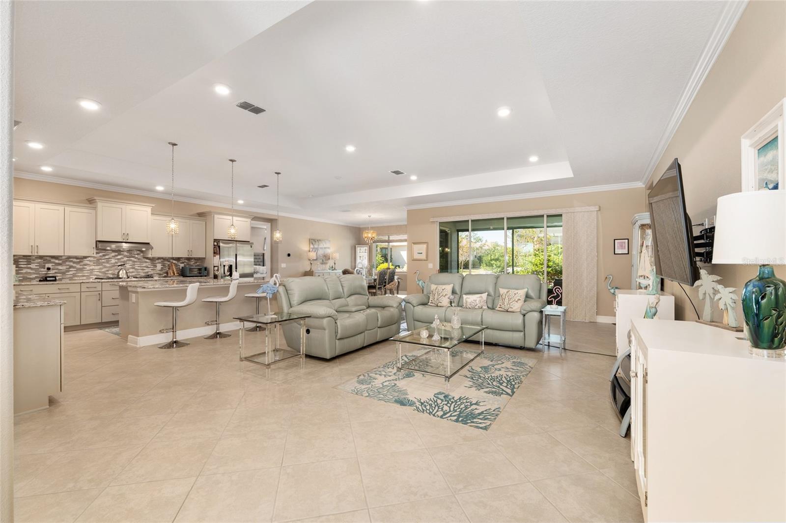 Image 5 of 56 For 8414 90th Court