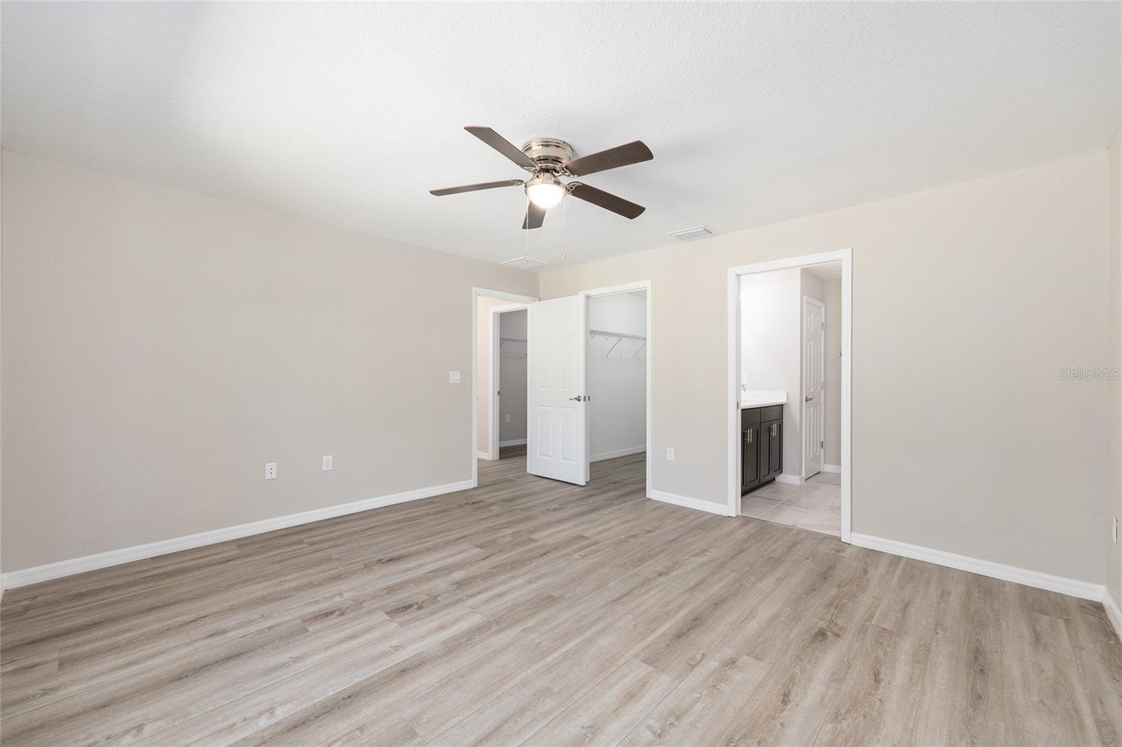 Image 17 of 31 For 946 Abend Drive