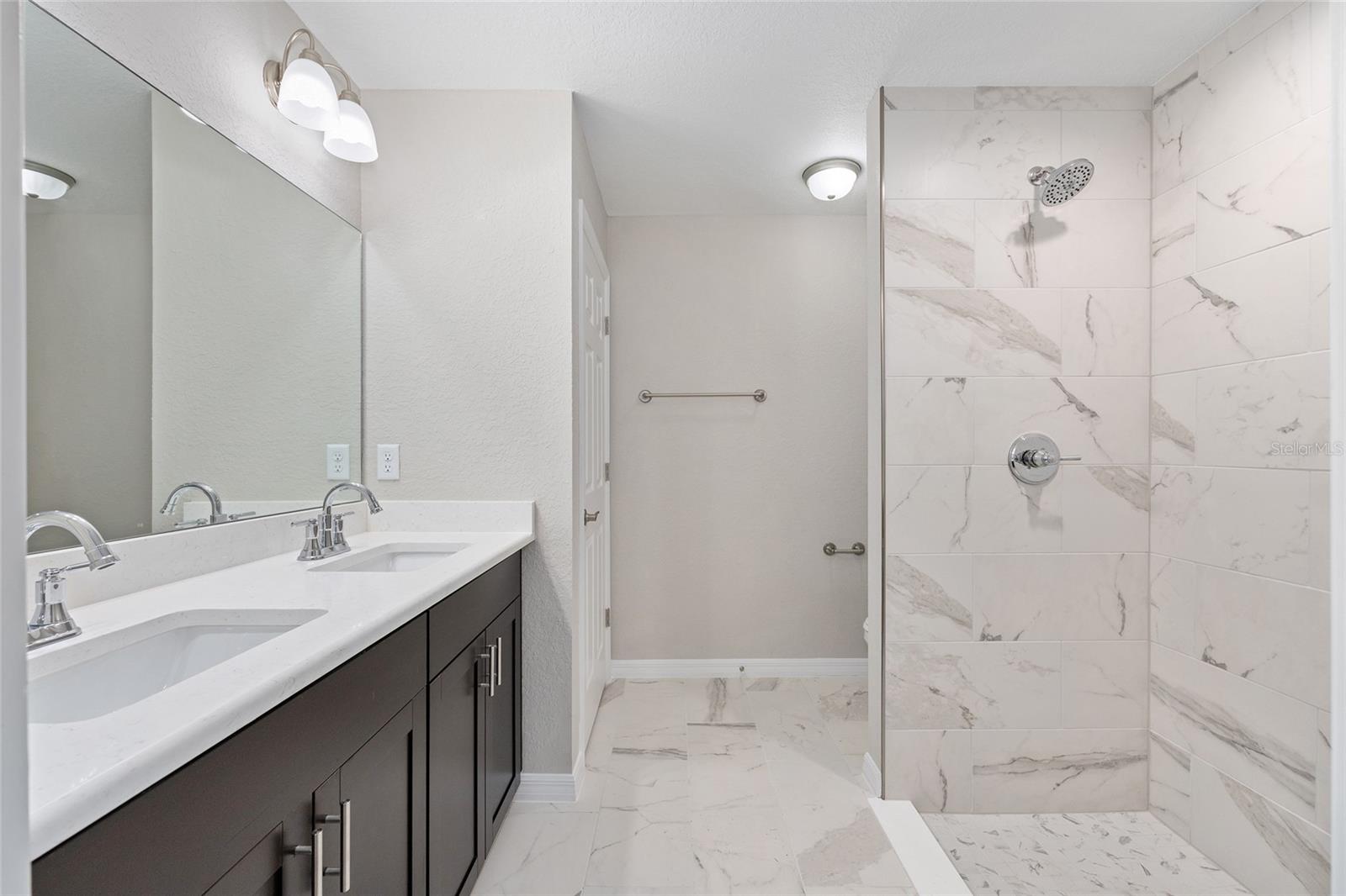 Image 18 of 31 For 946 Abend Drive