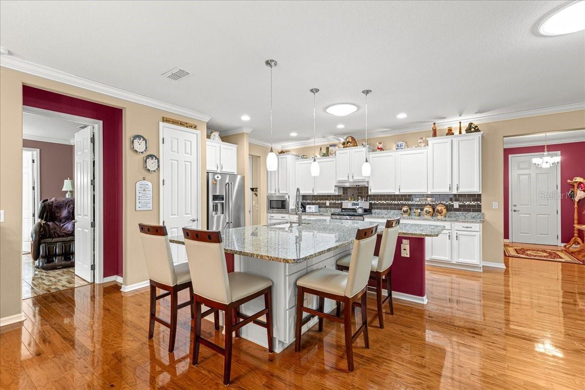 Image 11 of 52 For 9273 91st Court Road