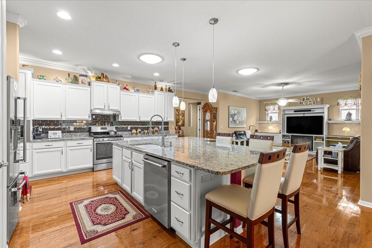 Image 13 of 52 For 9273 91st Court Road
