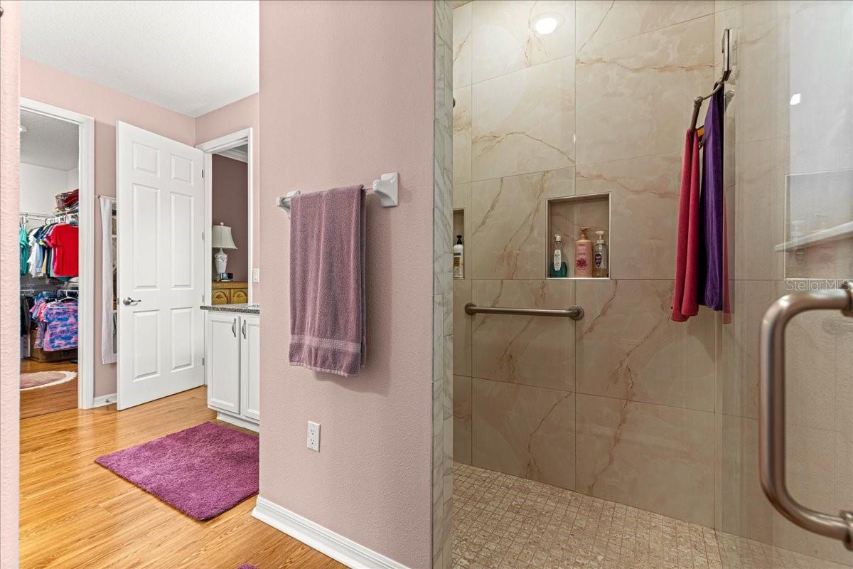 Image 32 of 52 For 9273 91st Court Road