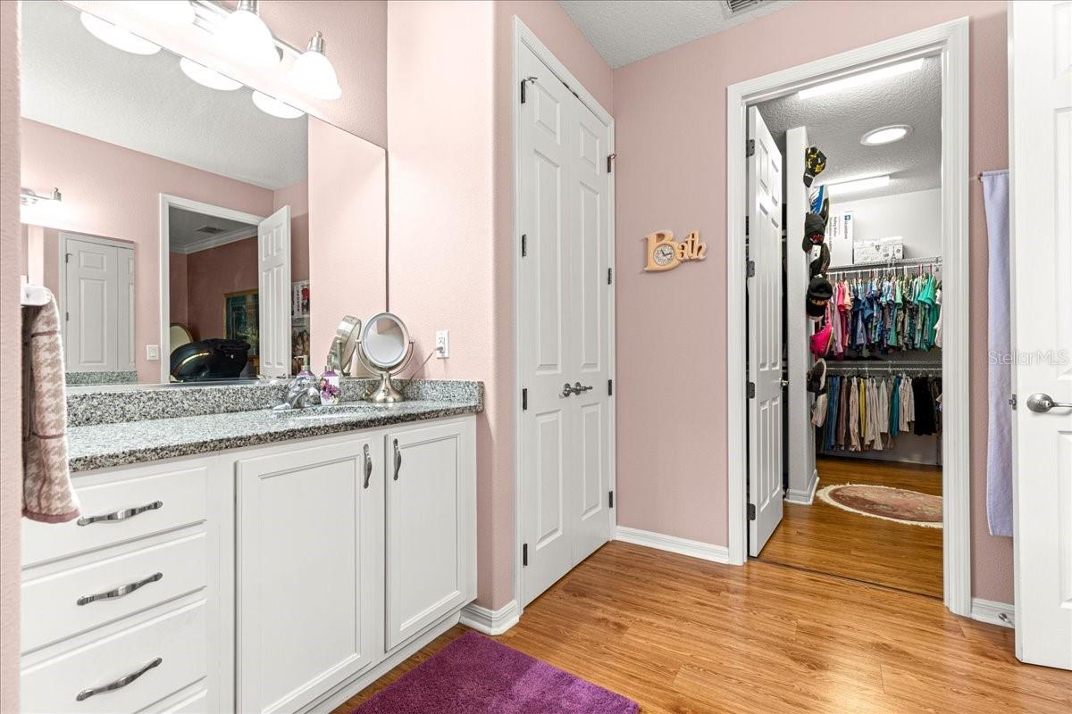 Image 34 of 52 For 9273 91st Court Road