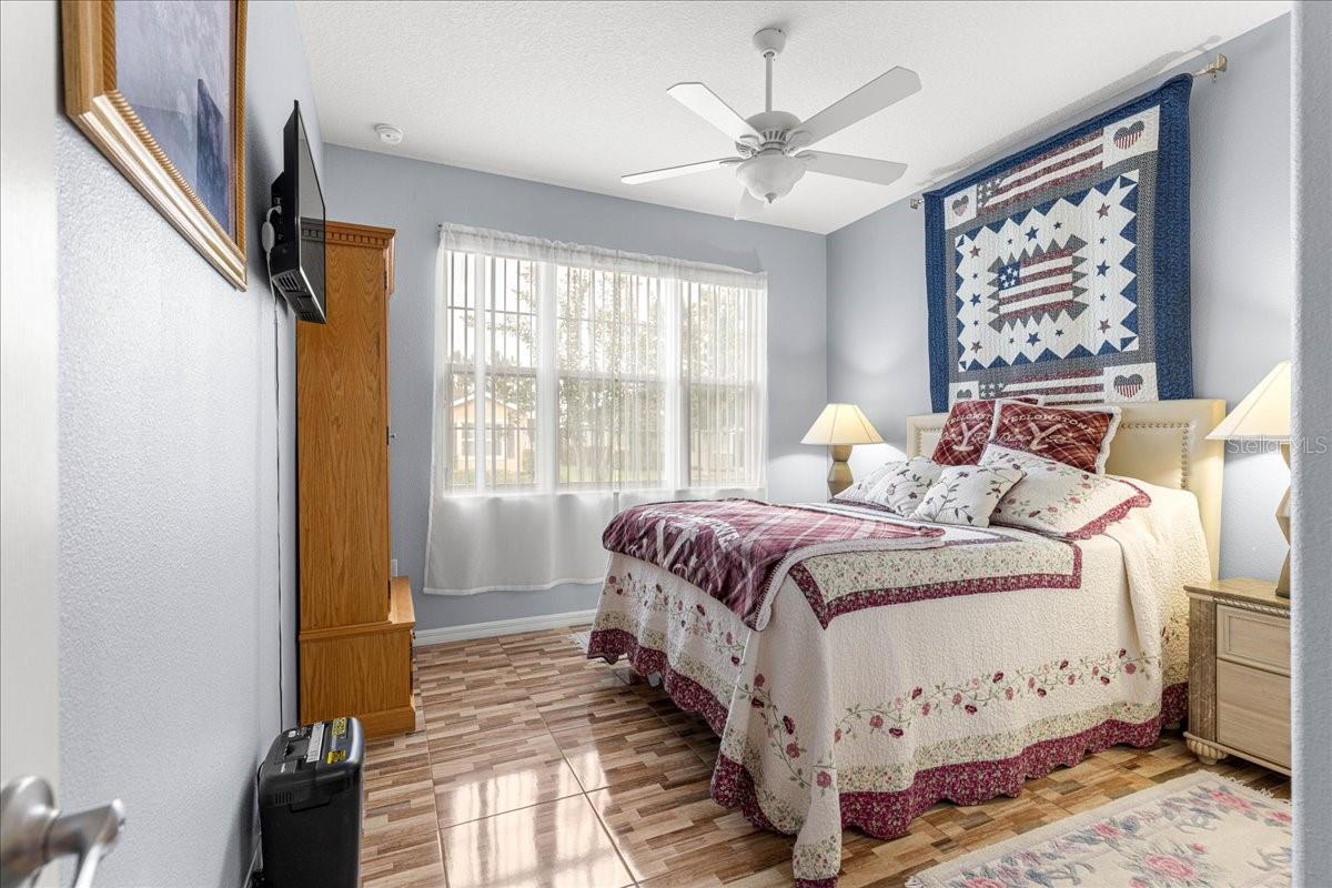 Image 36 of 52 For 9273 91st Court Road