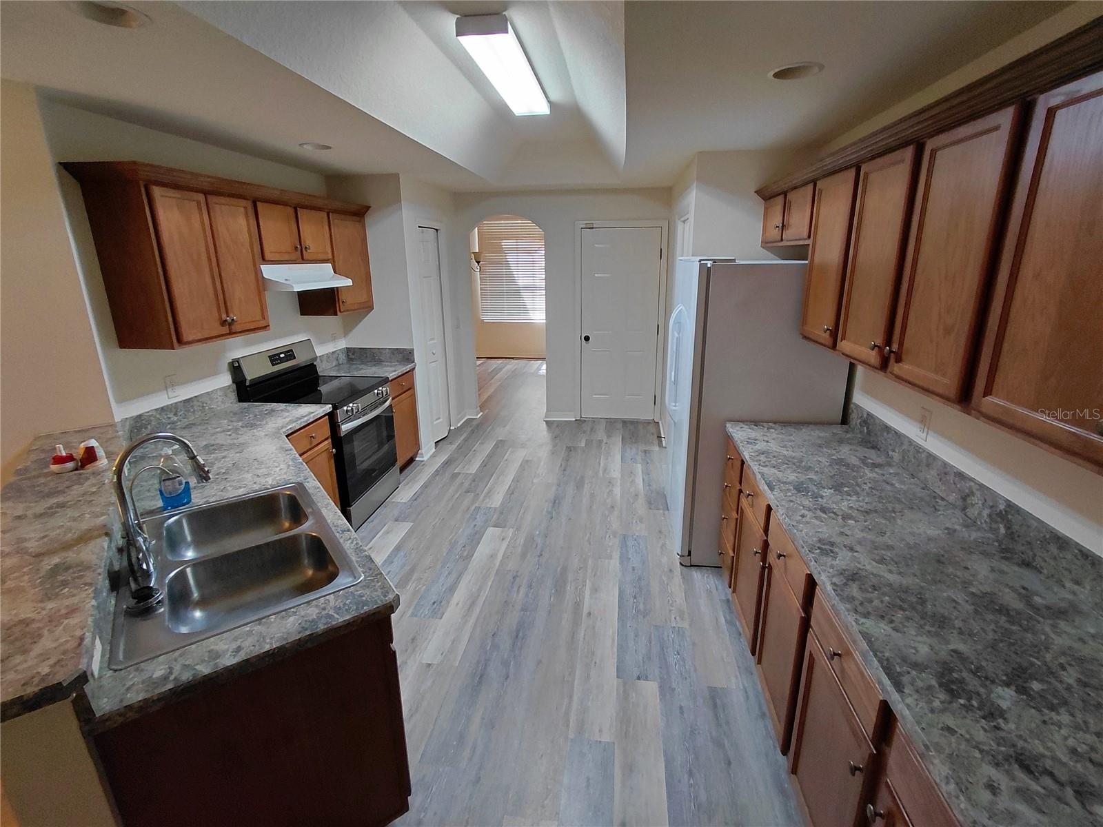 Image 7 of 34 For 14295 17th Place