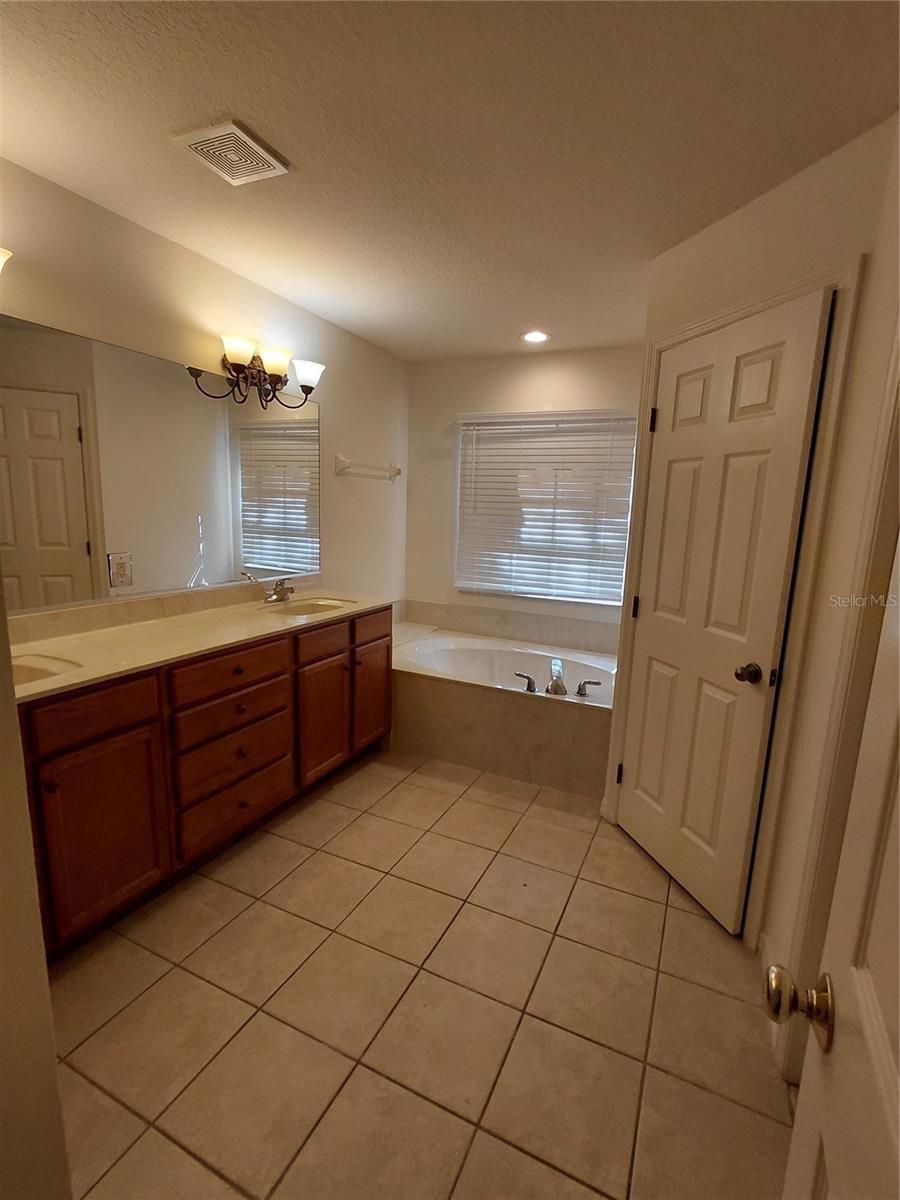Image 9 of 34 For 14295 17th Place
