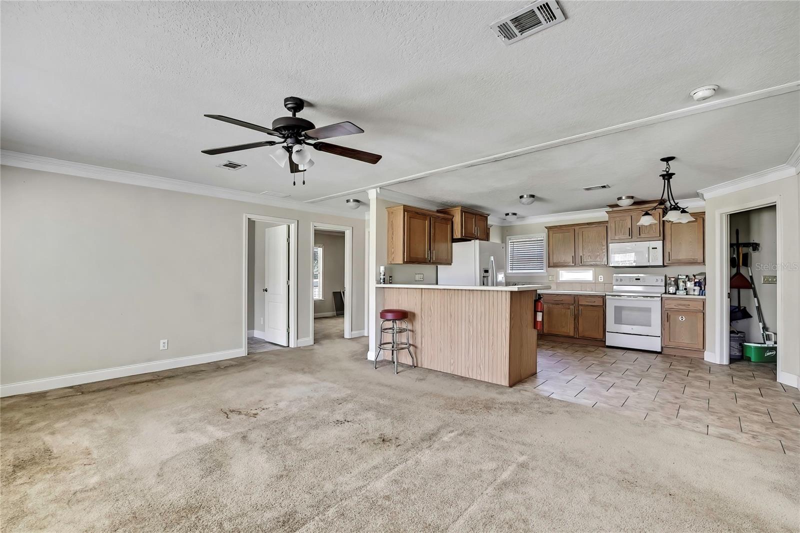 Image 3 of 36 For 5800 Greenfield Terrace