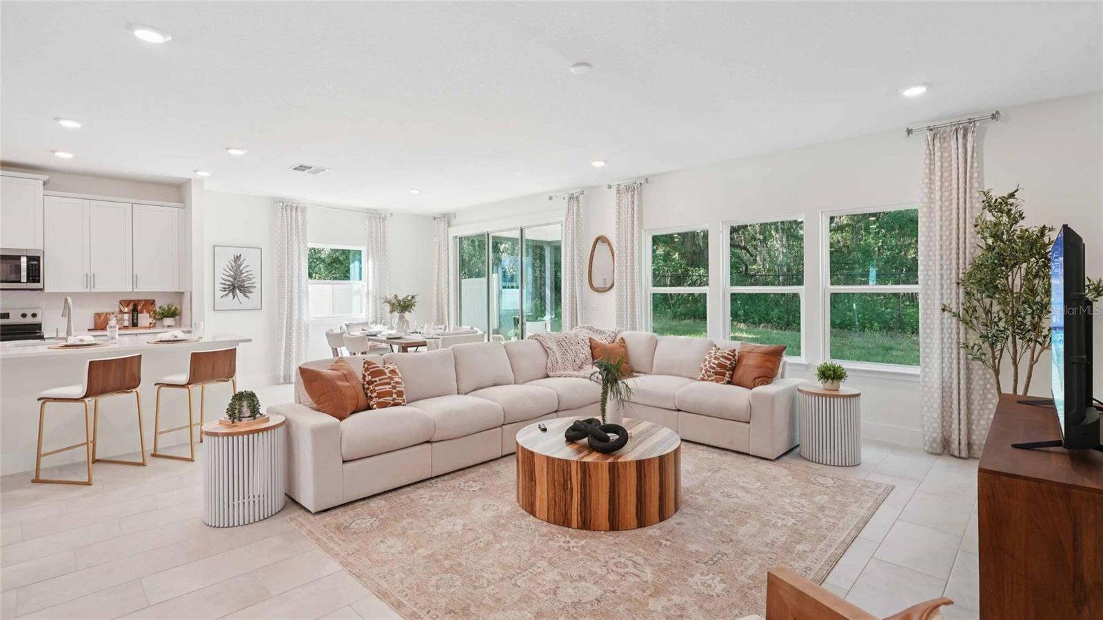Image 5 of 31 For 1564 127th Drive